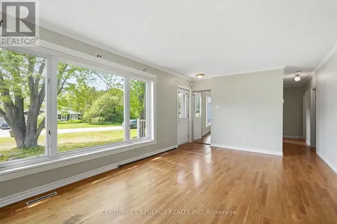 3941 Shirley Avenue Ottawa ON K1V 1H4