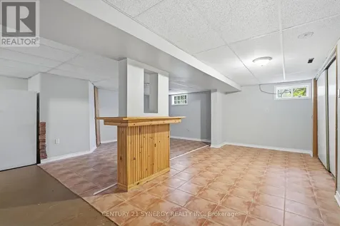 3941 Shirley Avenue Ottawa ON K1V 1H4