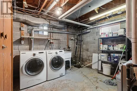 3941 Shirley Avenue Ottawa ON K1V 1H4