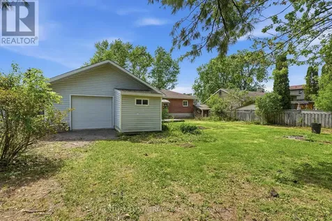 3941 Shirley Avenue Ottawa ON K1V 1H4