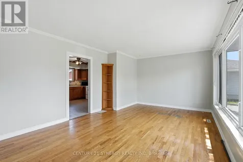 3941 Shirley Avenue Ottawa ON K1V 1H4