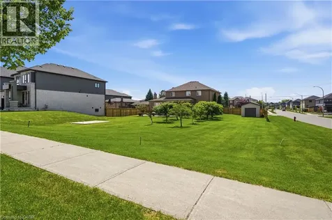 2 Chambers Drive Ancaster ON L9G 3K9