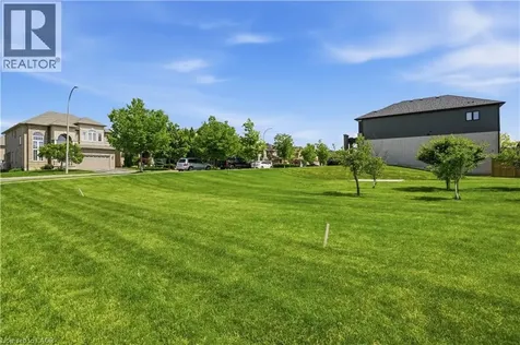 2 Chambers Drive Ancaster ON L9G 3K9