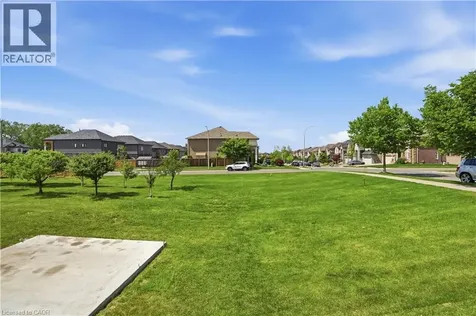 3 Chambers Drive Ancaster ON L9G 3K9