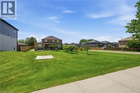3 Chambers Drive Ancaster ON L9G 3K9