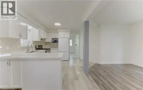 347 Keewatin Avenue Kitchener ON N2B 3W2
