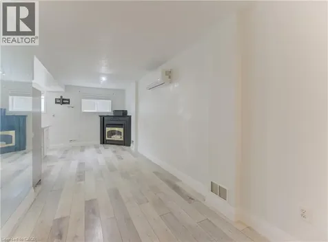 347 Keewatin Avenue Kitchener ON N2B 3W2