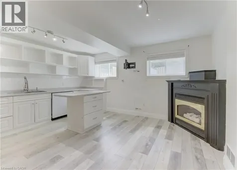 347 Keewatin Avenue Kitchener ON N2B 3W2