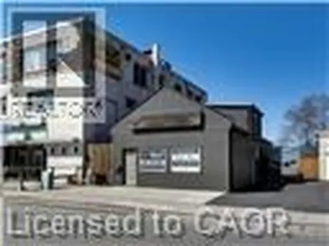 229 Parkdale Avenue North Hamilton ON L8H 5X4