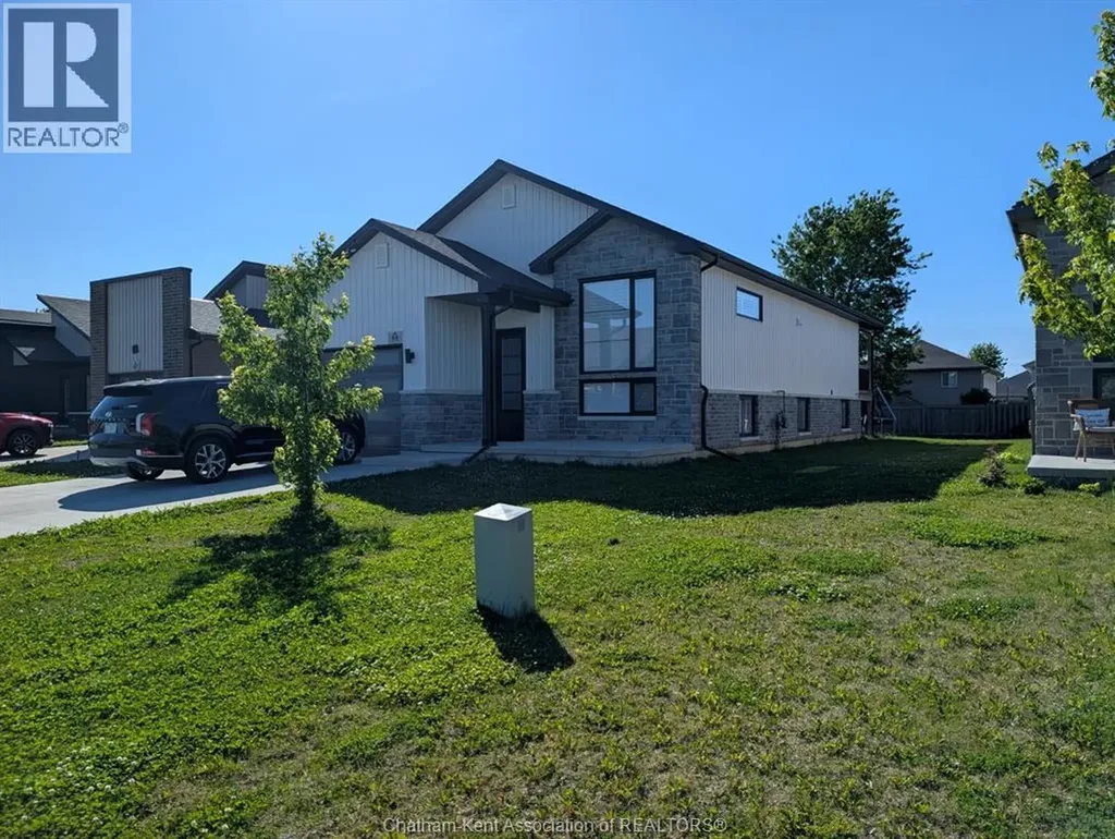 88 Arrowhead Lane Chatham ON N7M 0T2