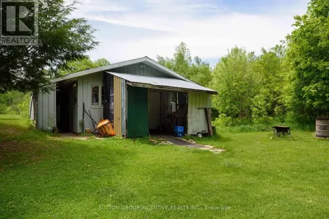 9408 Provincial Hwy 11 Highway Severn (west Shore) ON L3V 6H3
