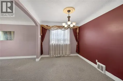 167 Taylor Avenue Hamilton ON L8K 3T1