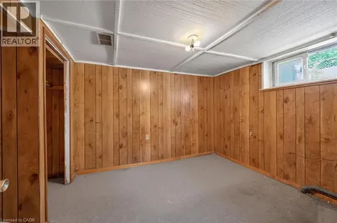 167 Taylor Avenue Hamilton ON L8K 3T1