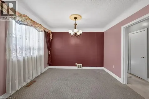 167 Taylor Avenue Hamilton ON L8K 3T1