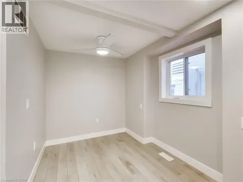 229 Parkdale Avenue North Hamilton ON L8H 5X4