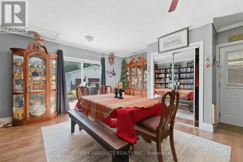 19 Leeds Street Smiths Falls ON K7A 2M6