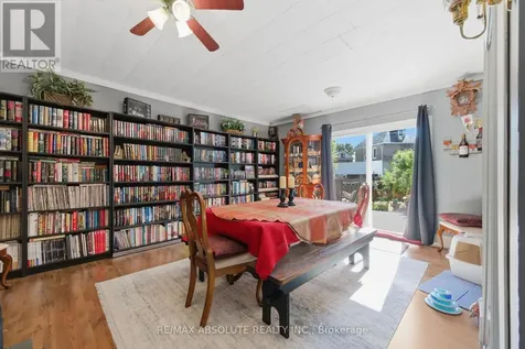 19 Leeds Street Smiths Falls ON K7A 2M6