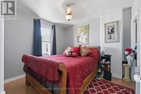 19 Leeds Street Smiths Falls ON K7A 2M6