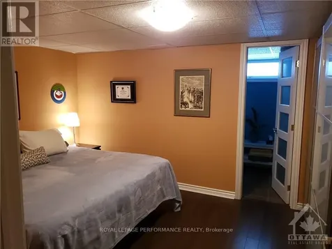 3376 Chilliwack Way Ottawa ON K1T 1P7