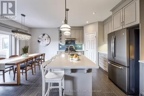 195 Greti Drive Hamilton ON L9B 1P9