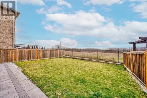 195 Greti Drive Hamilton ON L9B 1P9