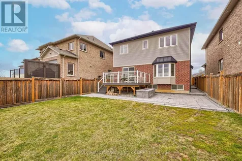 195 Greti Drive Hamilton ON L9B 1P9