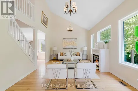 505 Yorkshire Drive Waterloo ON N2T 2V1