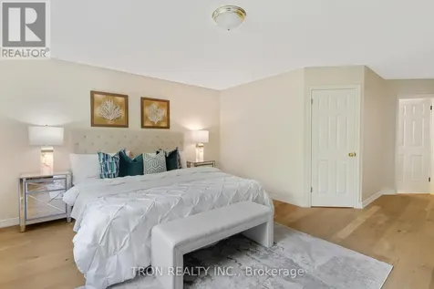 505 Yorkshire Drive Waterloo ON N2T 2V1