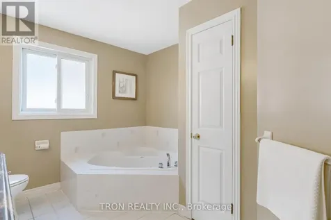 505 Yorkshire Drive Waterloo ON N2T 2V1