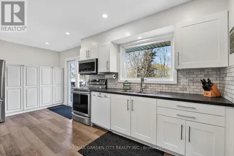 127 Ayr Street Haldimand ON N3W 1E5