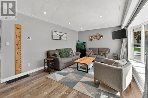 127 Ayr Street Haldimand ON N3W 1E5