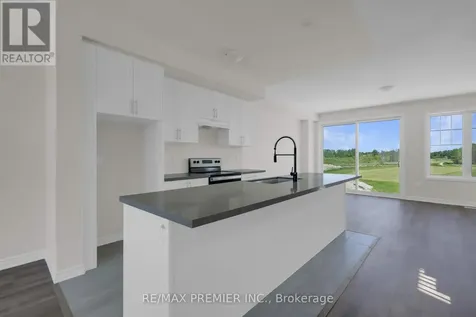 25 Sama Way Wasaga Beach ON L9Z 0K4