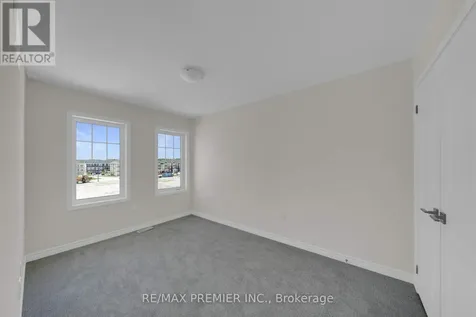 25 Sama Way Wasaga Beach ON L9Z 0K4