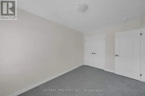 25 Sama Way Wasaga Beach ON L9Z 0K4
