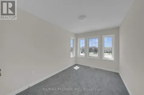 25 Sama Way Wasaga Beach ON L9Z 0K4