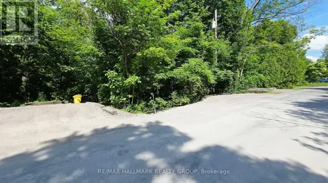 4614 Northwoods Drive Ottawa ON K0A 3M0