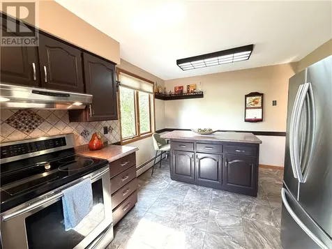 71 Chantal Crescent Greater Sudbury ON P3L 1C1