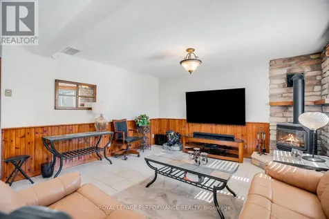 433 Tupper Street Hawkesbury ON K6A 3L9