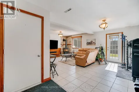 433 Tupper Street Hawkesbury ON K6A 3L9