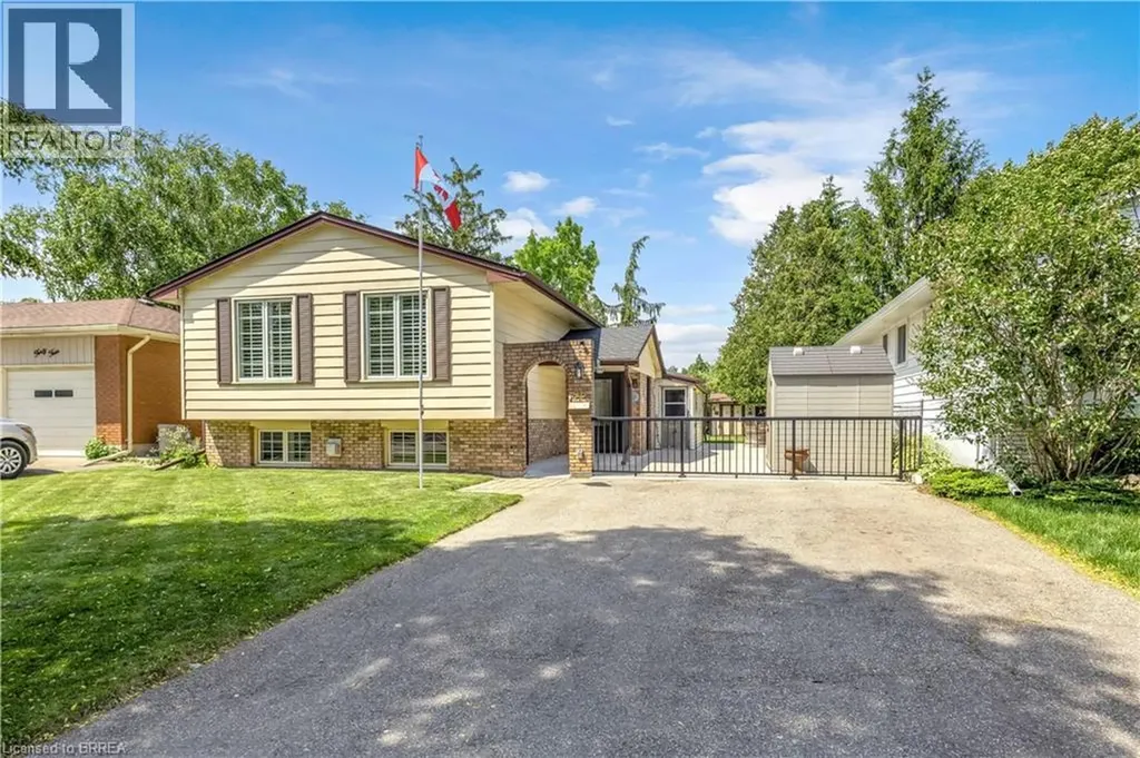 46 Brisbane Boulevard Brantford ON N3S 4L3