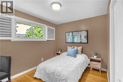 46 Brisbane Boulevard Brantford ON N3S 4L3