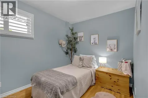 46 Brisbane Boulevard Brantford ON N3S 4L3
