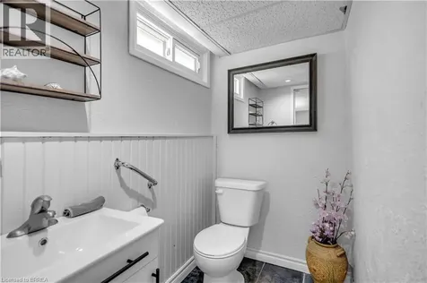 46 Brisbane Boulevard Brantford ON N3S 4L3