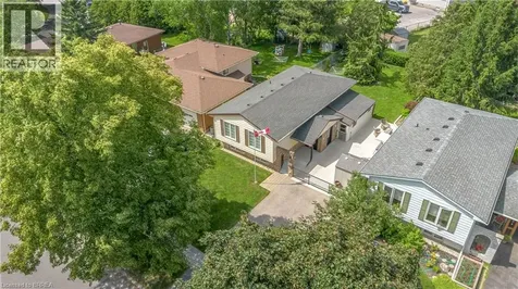 46 Brisbane Boulevard Brantford ON N3S 4L3