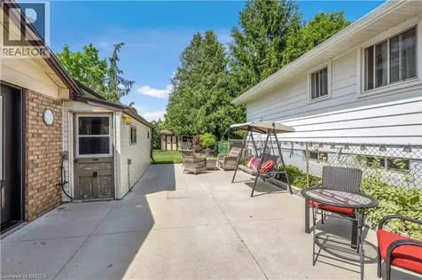 46 Brisbane Boulevard Brantford ON N3S 4L3