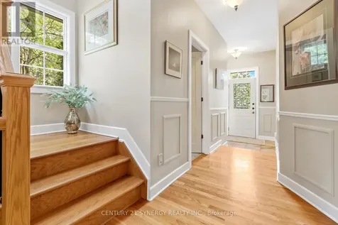 45 Turtle Point Private Ottawa ON K2K 3P1