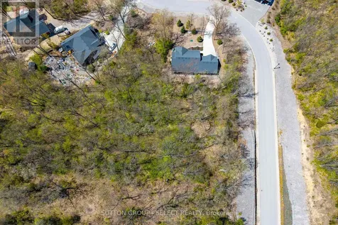 10126 Pinery Bluffs Rd, Lot 8 Road Lambton Shores ON N0M 1T0