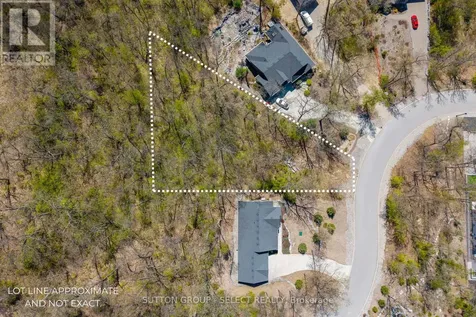 10126 Pinery Bluffs Rd, Lot 8 Road Lambton Shores ON N0M 1T0