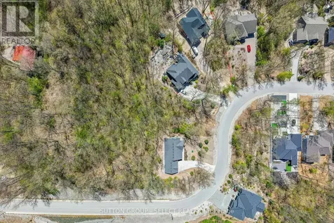 10126 Pinery Bluffs Rd, Lot 8 Road Lambton Shores ON N0M 1T0