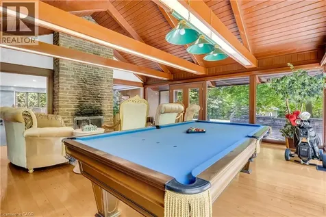 1356 Oak Lane Mississauga ON L5H 2X7